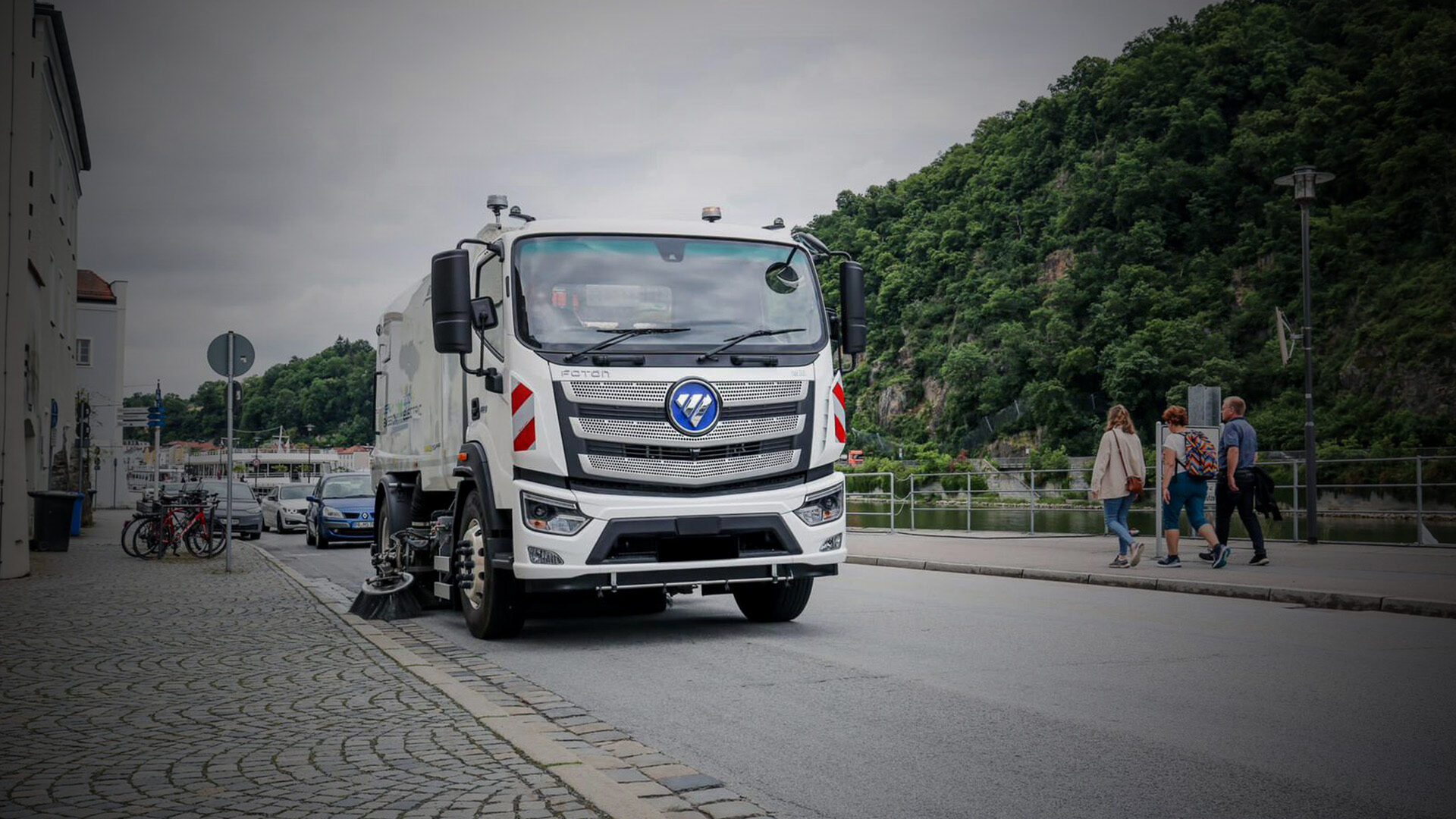 f5cabecc1b2c4f1f84897c52a9ed12a7